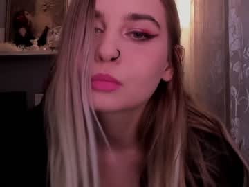 webcam girl sweetmila1 today image #3355659