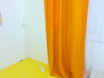 webcam girl elizabeth_wong today image #208081