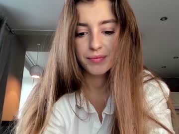 webcam girl coy_amina_ today image #2834799