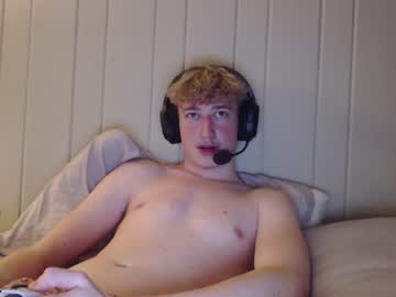 webcam couple 18str8igcock today image #3358388