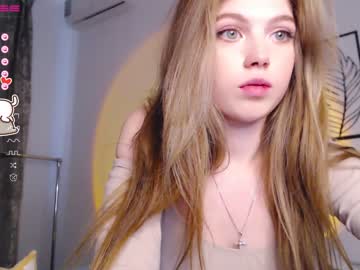 webcam girl small_blondee today image #3252693