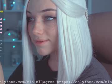 webcam girl mia_milagros today image #996022