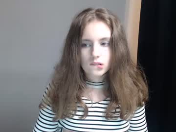 webcam girl mija_mari today image #3102935