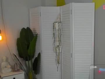 webcam girl y_u_m_i_k_a today image #3101835