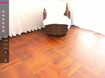 webcam girl lily_14 today image #1591619