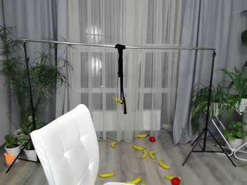 webcam girl nika_konovalova today image #2531286
