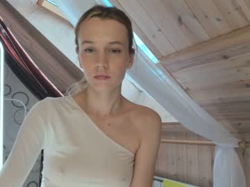 webcam girl xoanetta today image #2039571