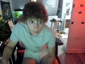 webcam man bashful4200 today image #2690614