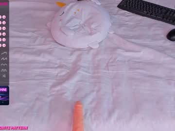 webcam girl ginthebottle today image #3127113