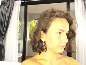 webcam girl lily_14 today image #1693543