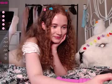 webcam girl hi_im_lily today image #2501637