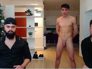 webcam man maxhunterx_ today image #908476