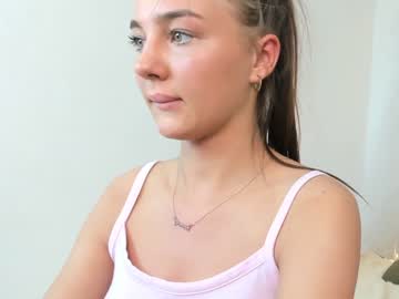 webcam girl lilly_mattsson today image #2530573