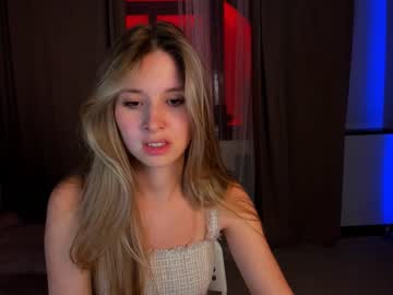 webcam girl milablush today image #3884313