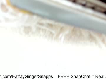 webcam girl eatmygingersnapps today image #2823763