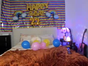 webcam girl angiefaith today image #1096633