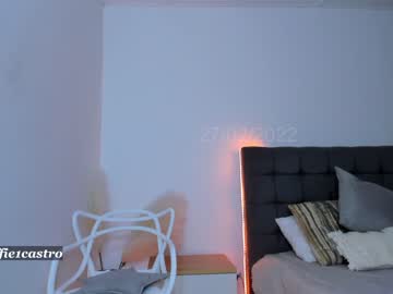 webcam girl effie_castro today image #1230510