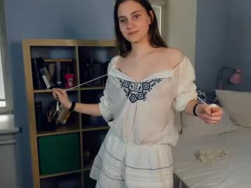 webcam girl youne_and_beautiful today image #3934607