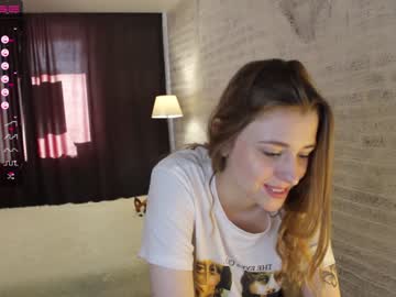 webcam girl sophie_burn today image #3925936