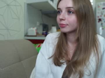 webcam girl holydumplings today image #1171687