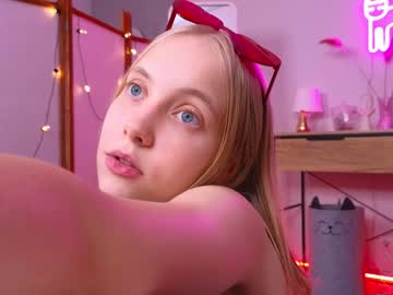 webcam girl appr0ved today image #3724190