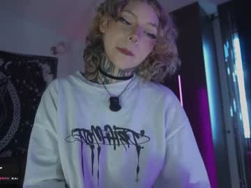 webcam girl hazellwitch today image #10668