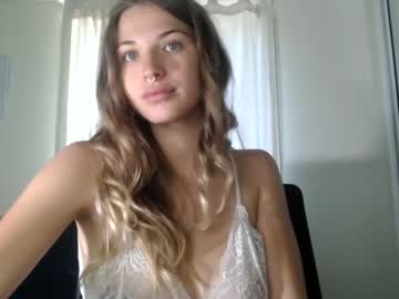 webcam girl lil_miss_naughty today image #3293889