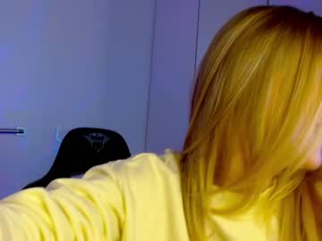 webcam girl sweetiekittyy today image #414245