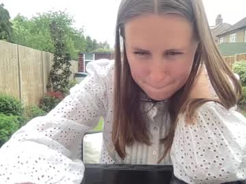 webcam girl eatmypie69 today image #1859920
