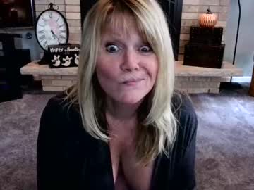 webcam girl daniluvs2 today image #2822747