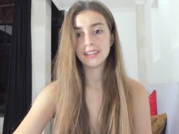webcam girl coy_amina today image #1480543