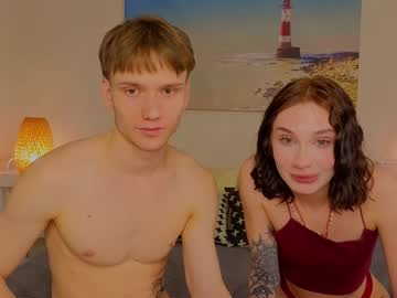 webcam couple lilpupsonish today image #4063010