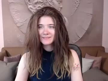 webcam girl annieaimee today image #2283950