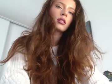 webcam girl isia_slay today image #2449081