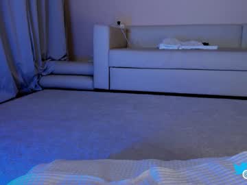 webcam girl hollyextra today image #3604213