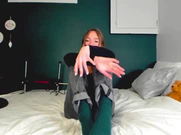 webcam girl innocentprovenguilty today image #3342838