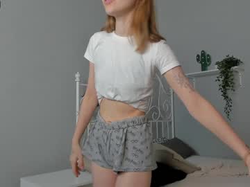 webcam girl asemiluna today image #439136