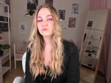 webcam girl aurora_howard today image #1096880