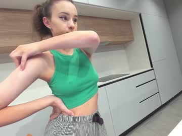 webcam girl ehotlovea today image #3656447