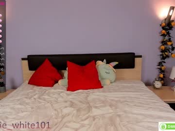 webcam girl foxhilary today image #1916497