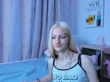 webcam girl erika__lodge today image #2262982