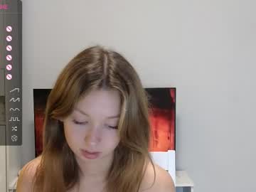 webcam girl looveshow today image #3964781