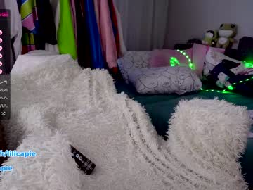 webcam girl lilicapie today image #3788995