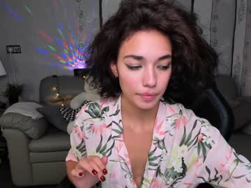 webcam girl ella_flare today image #2617967