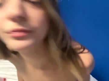 webcam girl camwithcameronxo today image #3321748