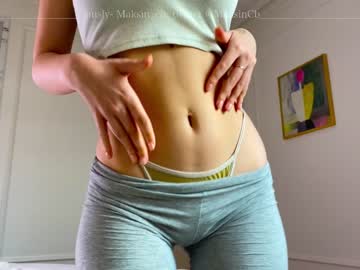 webcam girl maksin_cb today image #2063160