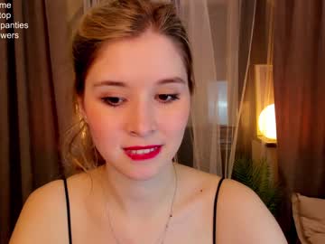 webcam girl milablush today image #3396159