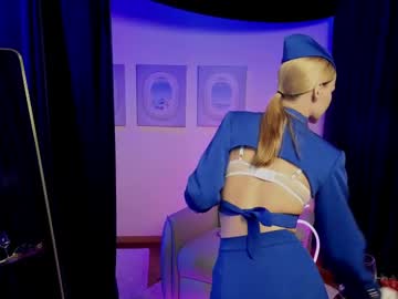 webcam girl bluesky_queen today image #4076340