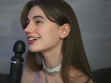 webcam girl hoolybunny today image #1303867