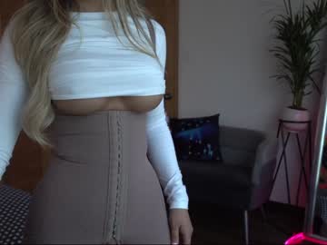 webcam girl beyllove_d today image #574694